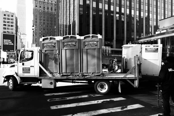 Best Portable bathroom rental  in Dayton, NJ
